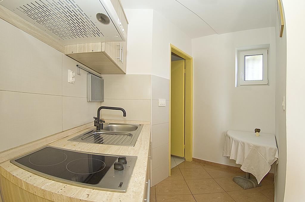 Apartments Tomato 1 Novigrad  Exterior photo