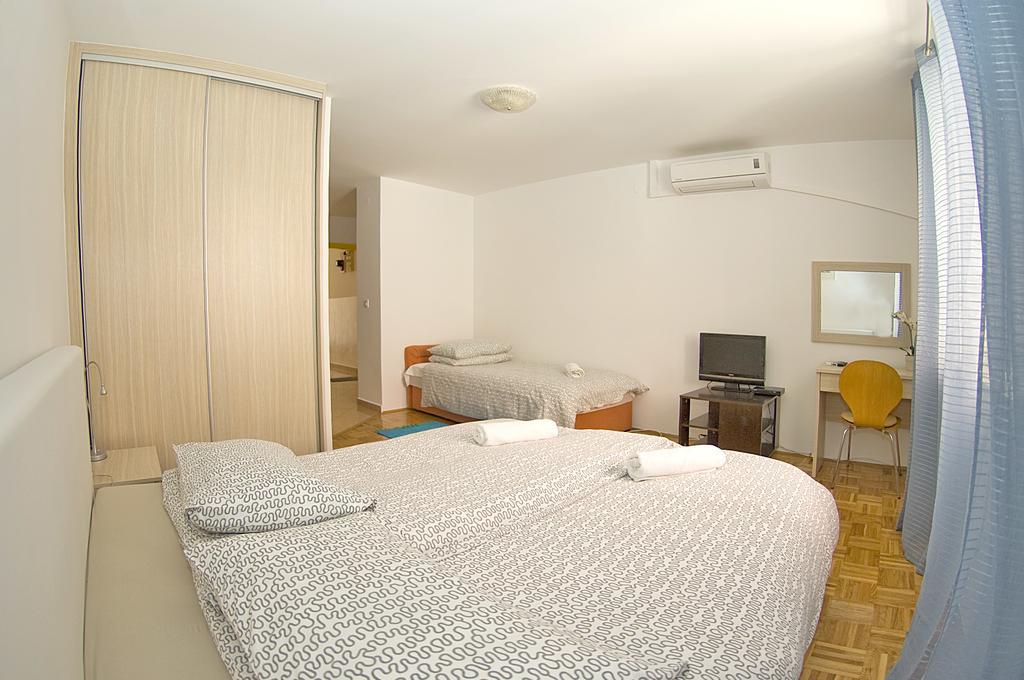 Apartments Tomato 1 Novigrad  Exterior photo